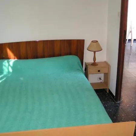 Apartment Grand T3 Revellata, A Pied & Parking *